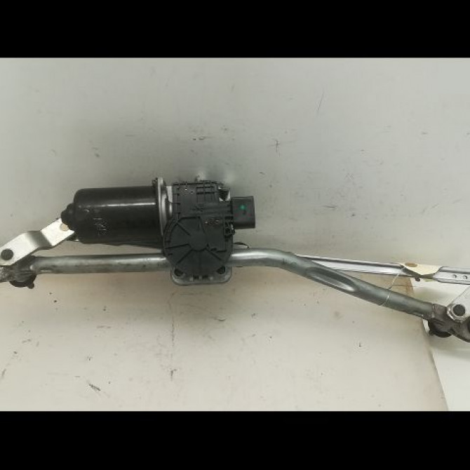 Moteur essuie-glace avant occasion MAZDA 3 I phase 2 07-2006->06-2009 1.6 D 110ch BN8V67340 2