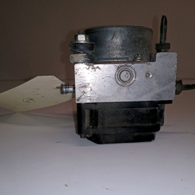 Unité hydraulique ABS occasion NISSAN MICRA III Phase 1 04-1995->04-1999 1.4i 88ch 47660BC66A 3