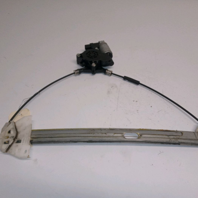 Mecanisme+moteur leve-glace avg occasion MAZDA 3 I phase 2 07-2006->06-2009 2