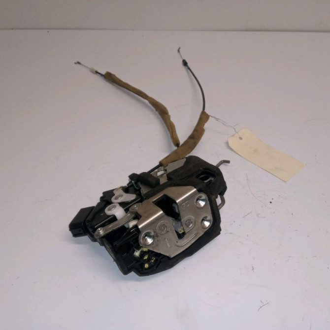 Serrure porte avd occasion MAZDA 3 I phase 2 07-2006->06-2009 1