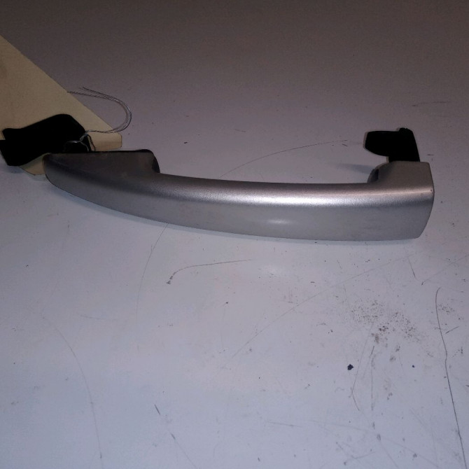 Poignee ext porte coulissante g occasion PEUGEOT PARTNER II Phase 1 05-2008->03-2012 1.6 HDI 90ch 1