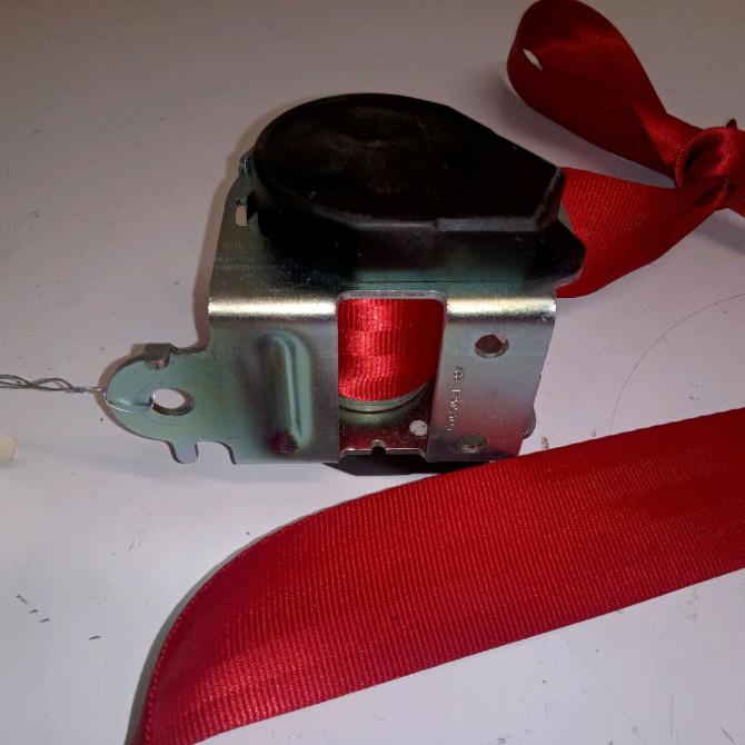 Ceinture arrière droite occasion DACIA SANDERO I Phase 1 06-2008->10-2012 1.5 DCI 90ch 888408864R 3