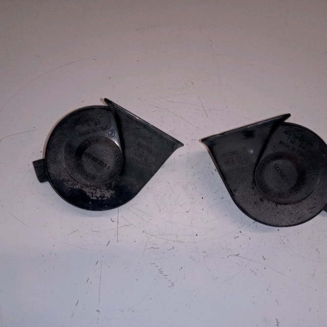 Klaxon  / avertisseur occasion AUDI A6 II Phase 2 07-2001->05-2004 8N0951223 1