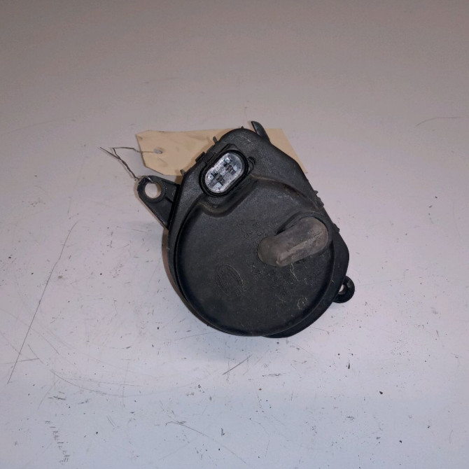 Phare antibrouillard avant droit occasion AUDI A6 II Phase 2 07-2001->05-2004 4B0941700C 2