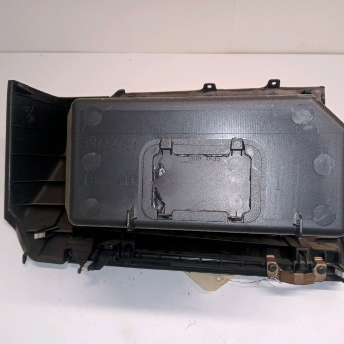 Boite à gants occasion MAZDA 3 I phase 2 07-2006->06-2009 2