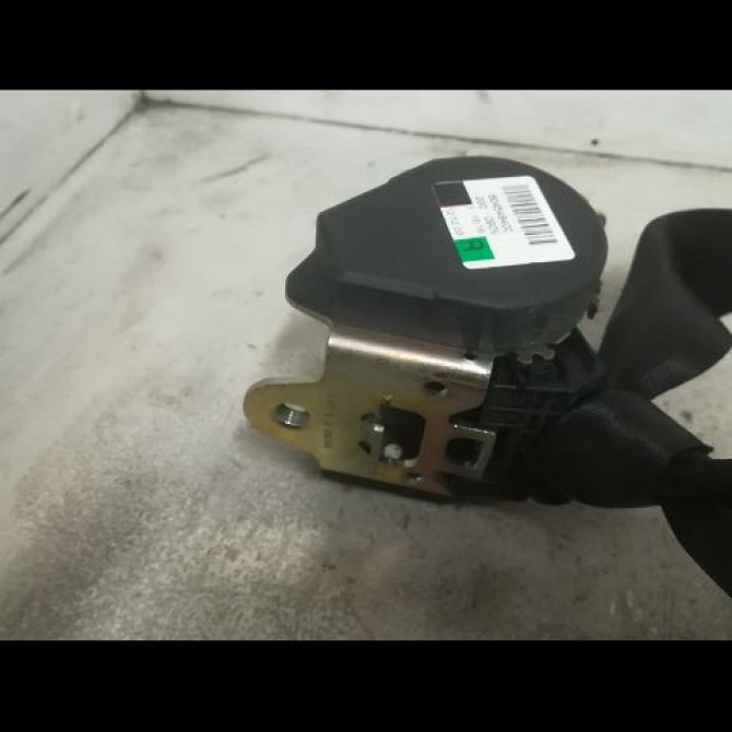 Ceinture arrière droite occasion VOLKSWAGEN GOLF V Phase 1 11-2003->10-2008 1K6857806DRGR 3