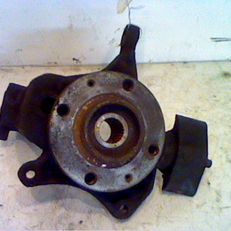 Moyeu avg occasion CITROEN C5 I Phase 1 03-2001->09-2004 1.8i 16v 0000330775
