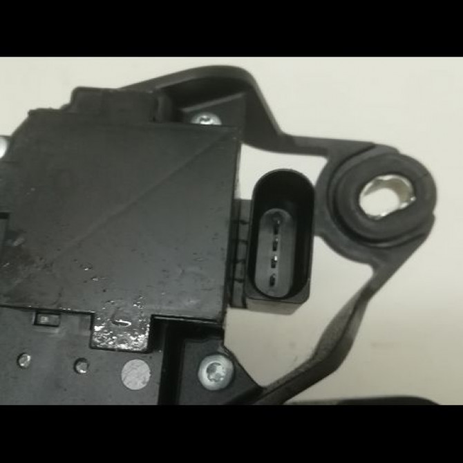 Moteur essuie-glace arrière occasion VOLKSWAGEN POLO V POLO V Phase 1 2009-09-01->2014-05-31 1.2 TDI 75ch 5K6955711B 3