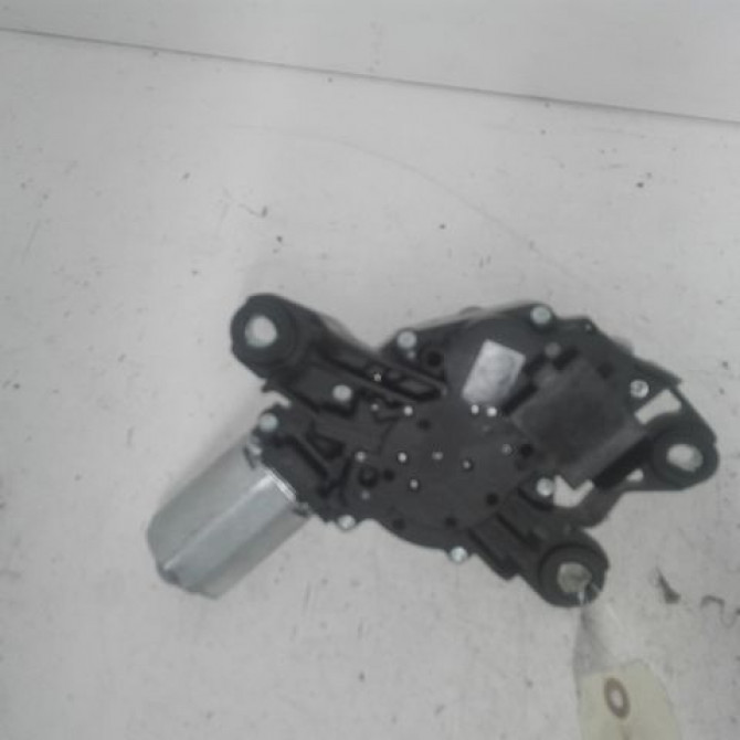 Moteur essuie-glace arrière occasion VOLKSWAGEN GOLF VI Phase 1 10-2008->04-2013 1.6 TDI 105ch 5K6955711B 2