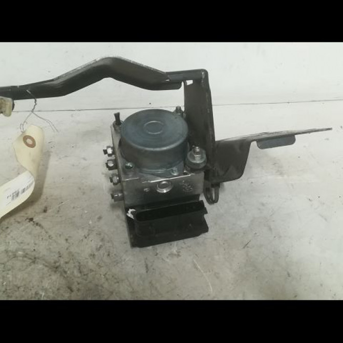 Unité hydraulique ABS occasion RENAULT CLIO CAMPUS II Phase 1 07-2006->07-2009 1.5 DCI 65ch 7701056094 1