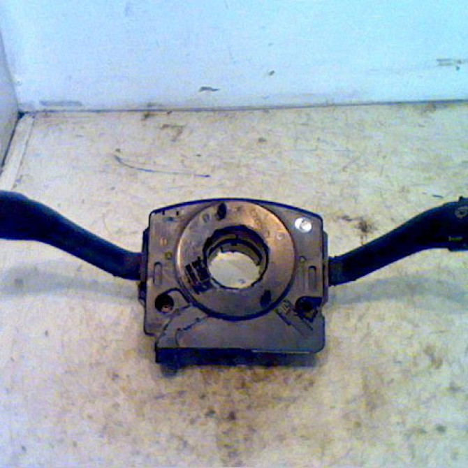 Bloc commodos occasion VOLKSWAGEN PASSAT IV Phase 1 10-1996->10-2000 1