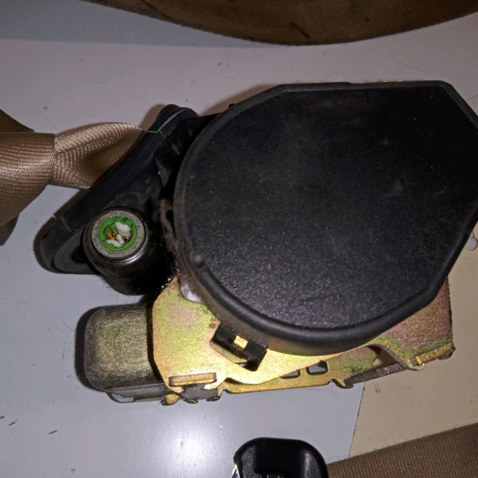 Ceinture avant gauche occasion PEUGEOT 206 Phase 1 09-1998->03-2009 1.6i 8974GY 4