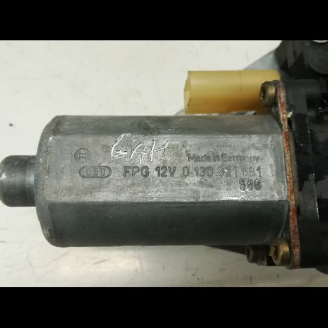 Mecanisme + moteur lève-glace avant droit occasion FORD MONDEO I Phase 1 01-1993->09-1996 1.8i 3