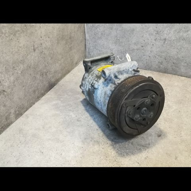 Compresseur air conditionne occasion RENAULT SCENIC II Phase 1 03-2004->09-2006 1.9 DCI 120ch 8200309193 1