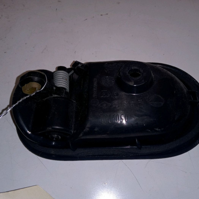 Poignee int porte avd occasion DACIA LOGAN I Phase 2 07-2008->12-2012 1.5 DCI 70ch 8200735218 2