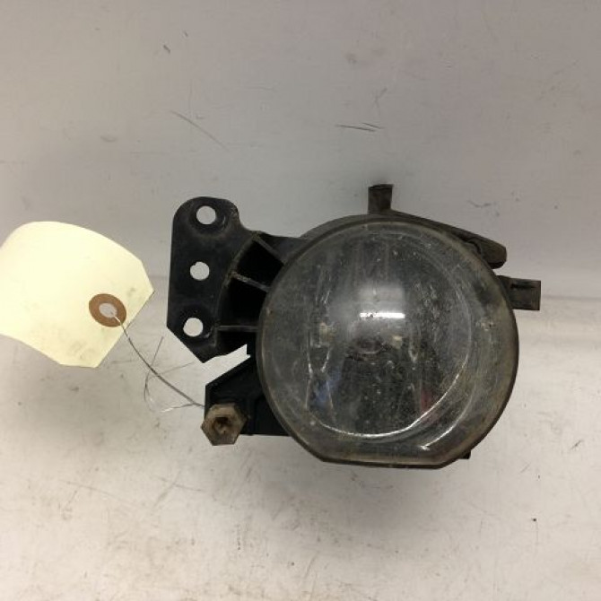 Phare antibrouillard avant droit occasion B.M.W. SERIE 3 IV Phase 2 09-2001->03-2005 320 Cd 63176920704 1