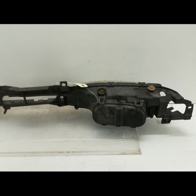 Phare droit occasion FORD MONDEO I Phase 1 01-1993->09-1996 1.8i 2