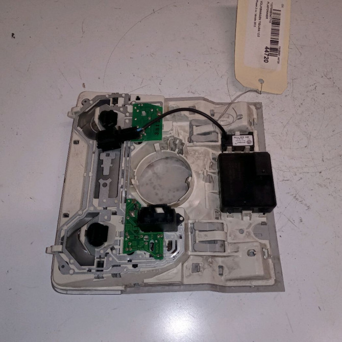 Plafonnier occasion VOLKSWAGEN TIGUAN I TIGUAN I Phase 2 2011-04-01->2016-12-31 2.0 TDI 140ch 1K0867489EY20 2