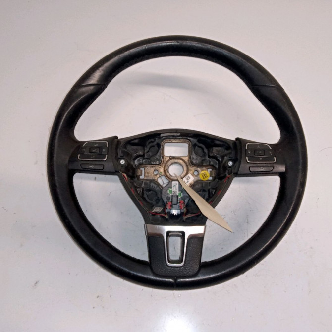 Volant de direction occasion VOLKSWAGEN TIGUAN I TIGUAN I Phase 2 2011-04-01->2016-12-31 2.0 TDI 140ch 1T0419091AEE74 1