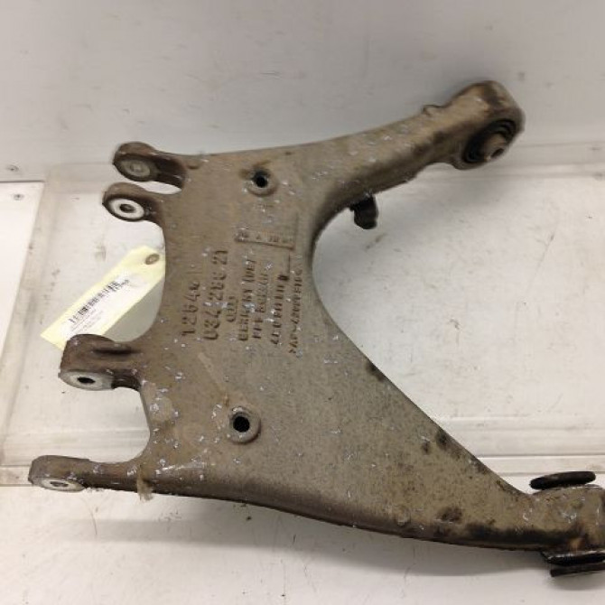 Triangle inf arg occasion AUDI A8 I Phase 1 09-1994->02-1999 2