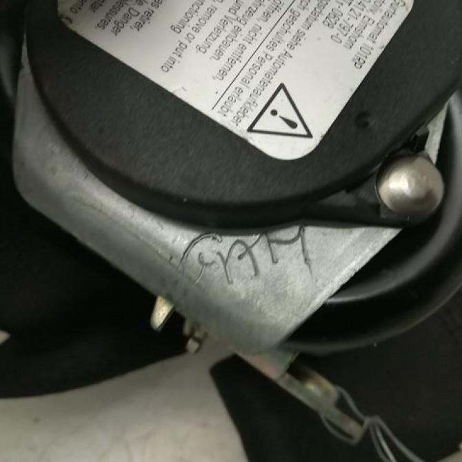 Ceinture avant droite occasion FIAT GRANDE PUNTO III Phase 1 09-2005->12-2013 1.3 DT MULTIJET 16v 90ch 735411126 3