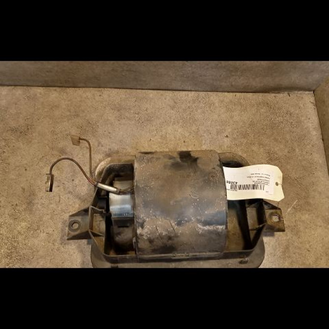 Ventilateur de chauffage occasion FORD FIESTA III Phase 1 03-1989->01-1994 1.1i 53ch 2