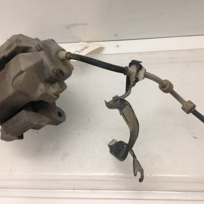 Etrier de frein avant droit occasion B.M.W. SERIE 3 V Phase 1 03-2005->09-2008 330Xd 231ch 34116769094 3