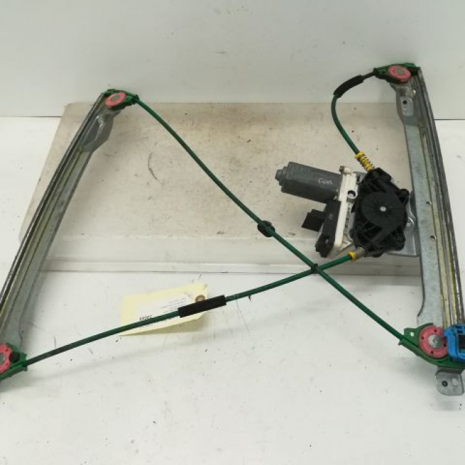 Mecanisme+moteur leve-glace avg occasion CITROEN C2 Phase 1 09-2003->10-2008 1.4 HDi 9221X3 1