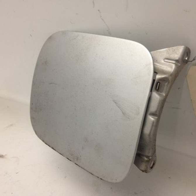 Volet de trappe carburant occasion AUDI A3 I Phase 1 09-1996->10-2000 1.9 TDi 110ch 8L0809905A 1