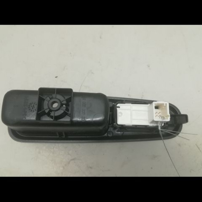 Commande leve-glace porte arrière gauche occasion CITROEN C4 GRAND PICASSO II Phase 1 04-2013->... 1.6 e-HDi 115ch 96762292ZD 2