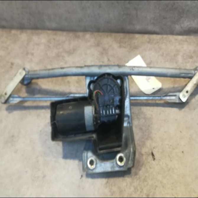 Moteur essuie-glace avant occasion FORD FIESTA III Phase 1 03-1989->01-1994 1.8 D 2