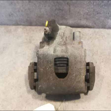 Etrier de frein avant droit occasion FORD FIESTA III Phase 1 03-1989->01-1994 1.8 D