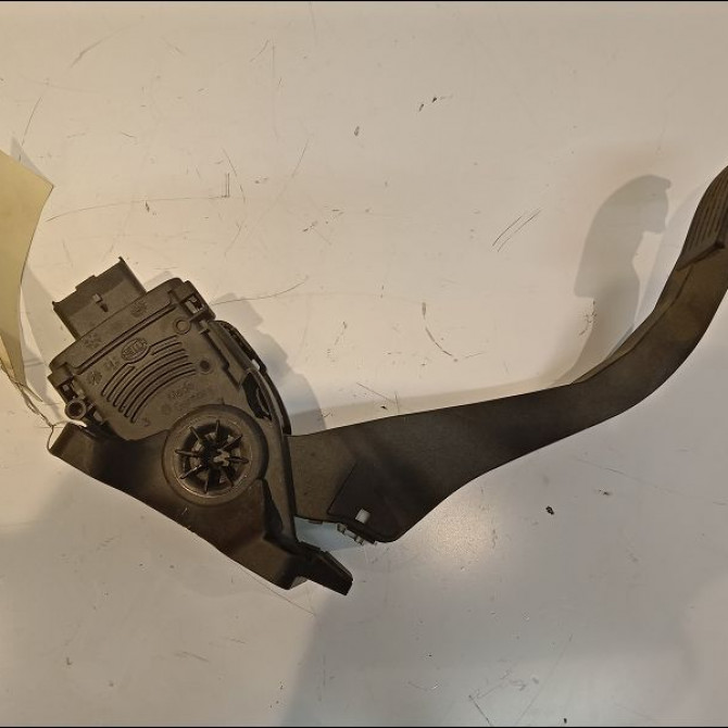 Potentiometre accelerateur occasion CITROEN C3 PICASSO Phase 1 02-2009->08-2012 1.6 HDi 16v 90ch 2