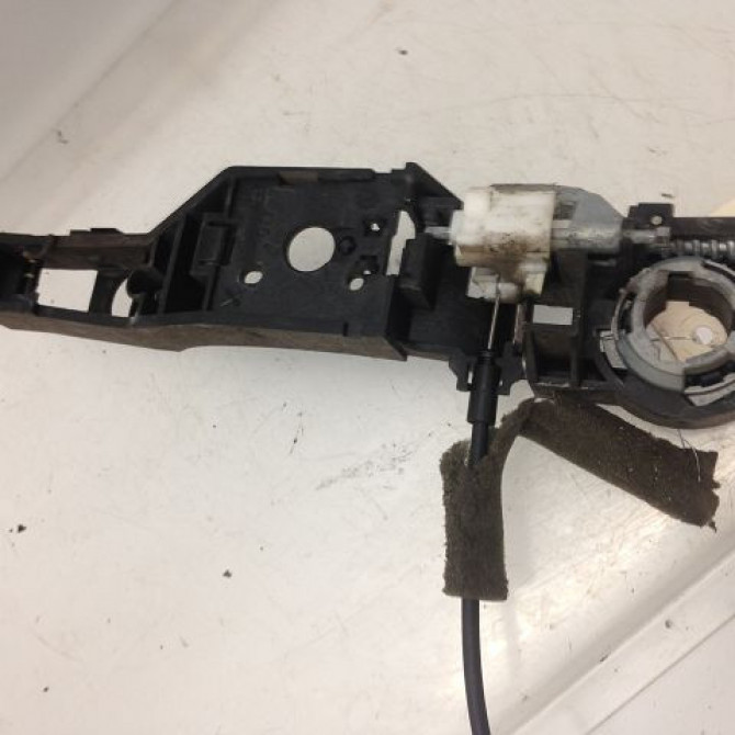 Serrure porte arg occasion RENAULT CLIO III Phase 2 03-2009->12-2014 1.5 DCI 70ch 8200300128 5