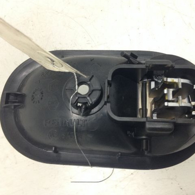 Poignee int porte arg occasion RENAULT SCENIC II Phase 1 03-2004->09-2006 1.5 DCI 100ch 8200843631 2