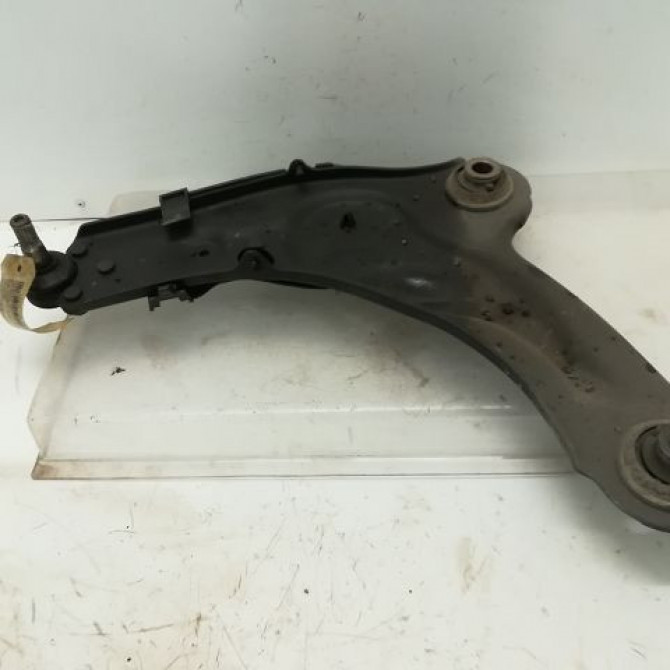 Triangle inf avg occasion RENAULT VELSATIS Phase 1 01-2002->04-2005 545015040R 1