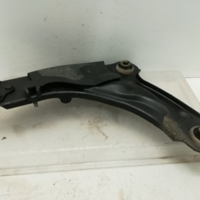 Triangle inf avd occasion RENAULT VELSATIS Phase 1 01-2002->04-2005 545006405R 2