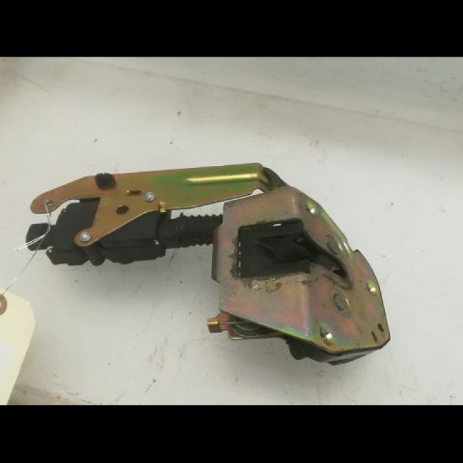 Serrure porte coulissante g occasion PEUGEOT 807 Phase 1 06-2002->12-2014 2.0i 16v 141ch 913789 1