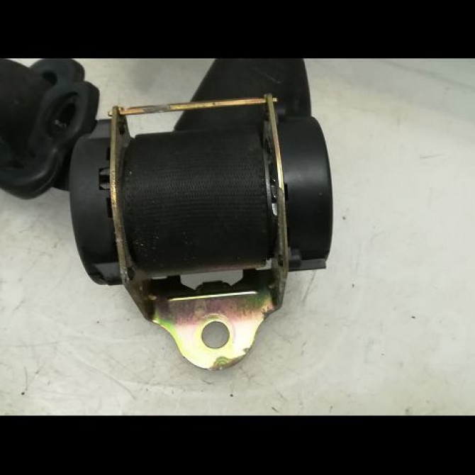 Ceinture arrière gauche occasion FORD FIESTA V Phase 1 09-2002->10-2005 1.3i 1151706 2