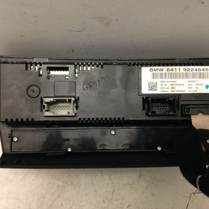 Commande de chauffage occasion B.M.W. SERIE 3 III Phase 1 01-1991->04-1998 318 TDS 64119292263 2