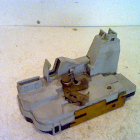 Serrure porte ard occasion PEUGEOT 307 Phase 1 04-2001->06-2005 9138C0