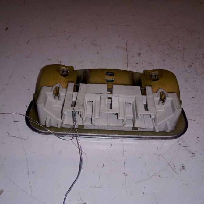 Plafonnier occasion CITROEN C3 I Phase 1 04-2002->10-2005 1.4HDI 8v 70ch 6362N2 2