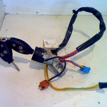 Antivol de direction occasion CITROEN C5 I Phase 1 03-2001->09-2004 1.8i 16v 00004162CE