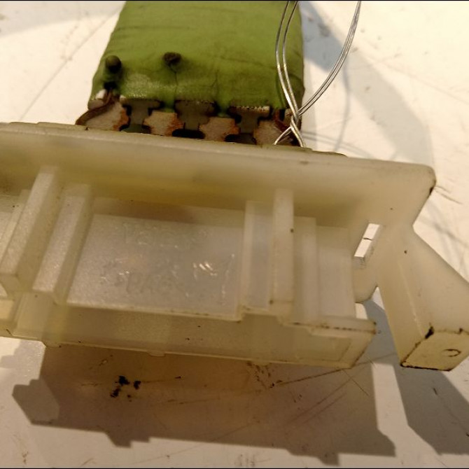 Resistance de chauffage occasion PEUGEOT PARTNER I Phase 2 11-2002->05-2008 1.6 HDI 16v 90ch 6450NV 3