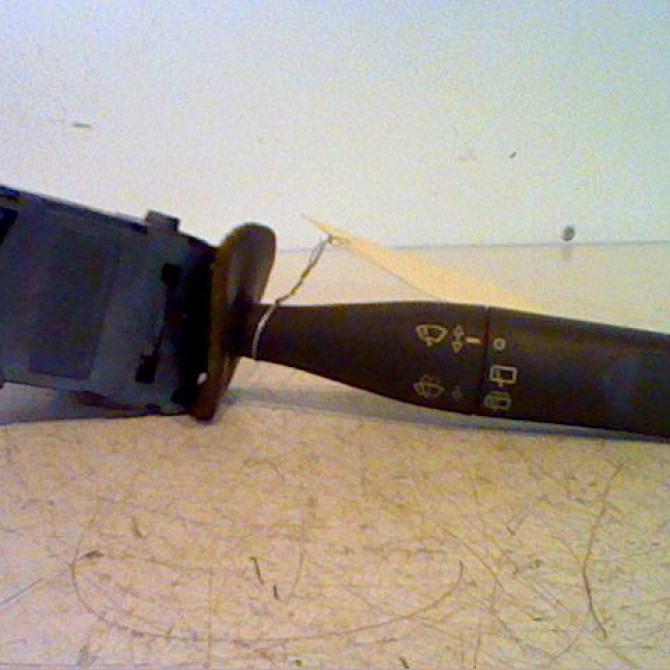 Commande essuie glace occasion CITROEN SAXO Phase 1 03-1996->09-1999 00006239G6 1