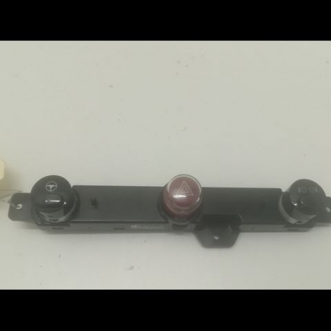 Bouton de warning occasion FIAT 500 II 500 II Phase 1 2007-07-01->2016-03-31 1.2i 69ch 735451107 1