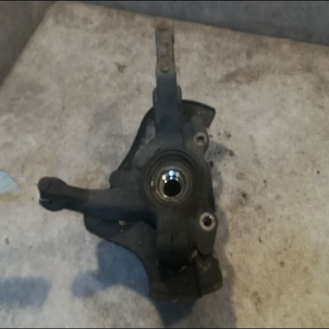 Moyeu avg occasion FIAT PANDA II Phase 1 09-2003->12-2012 1.1i 46531160 2