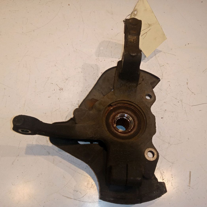 Moyeu avg occasion FIAT 500 II 500 II Phase 1 2007-07-01->2016-03-31 1.2i 69ch 46531160 2