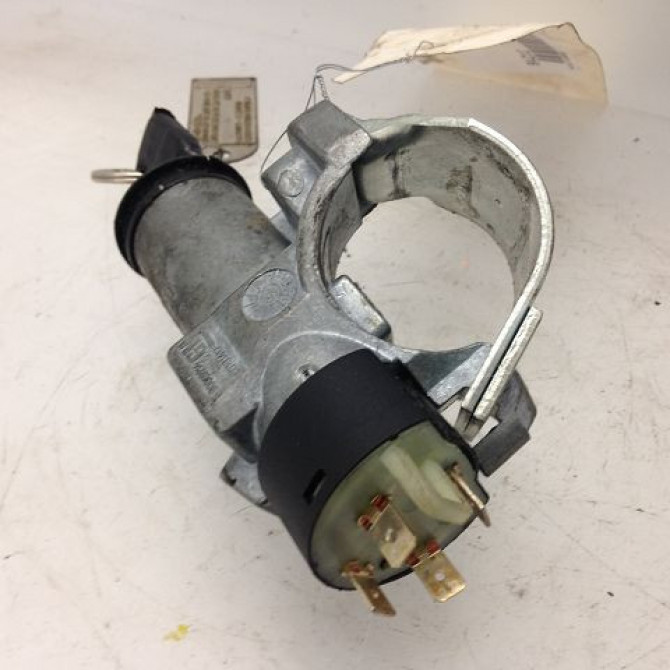 Antivol de direction occasion OPEL CORSA I Phase 1 01-1985->06-1990 1.0i 2