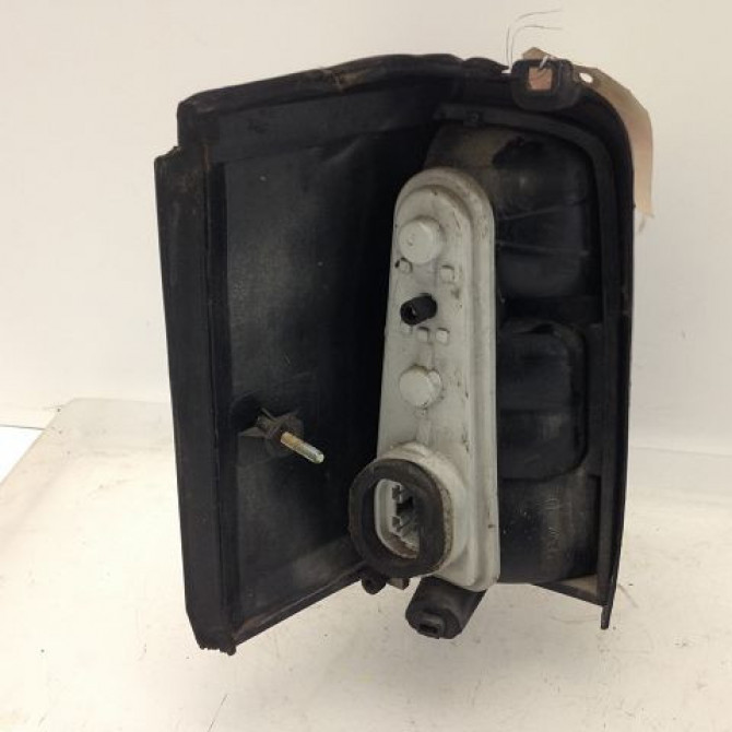 Feu arrière droit occasion OPEL CORSA I Phase 1 01-1985->06-1990 1.0i 2
